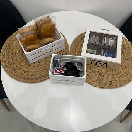 Nanninella Guest House Napoli Bagian luar foto