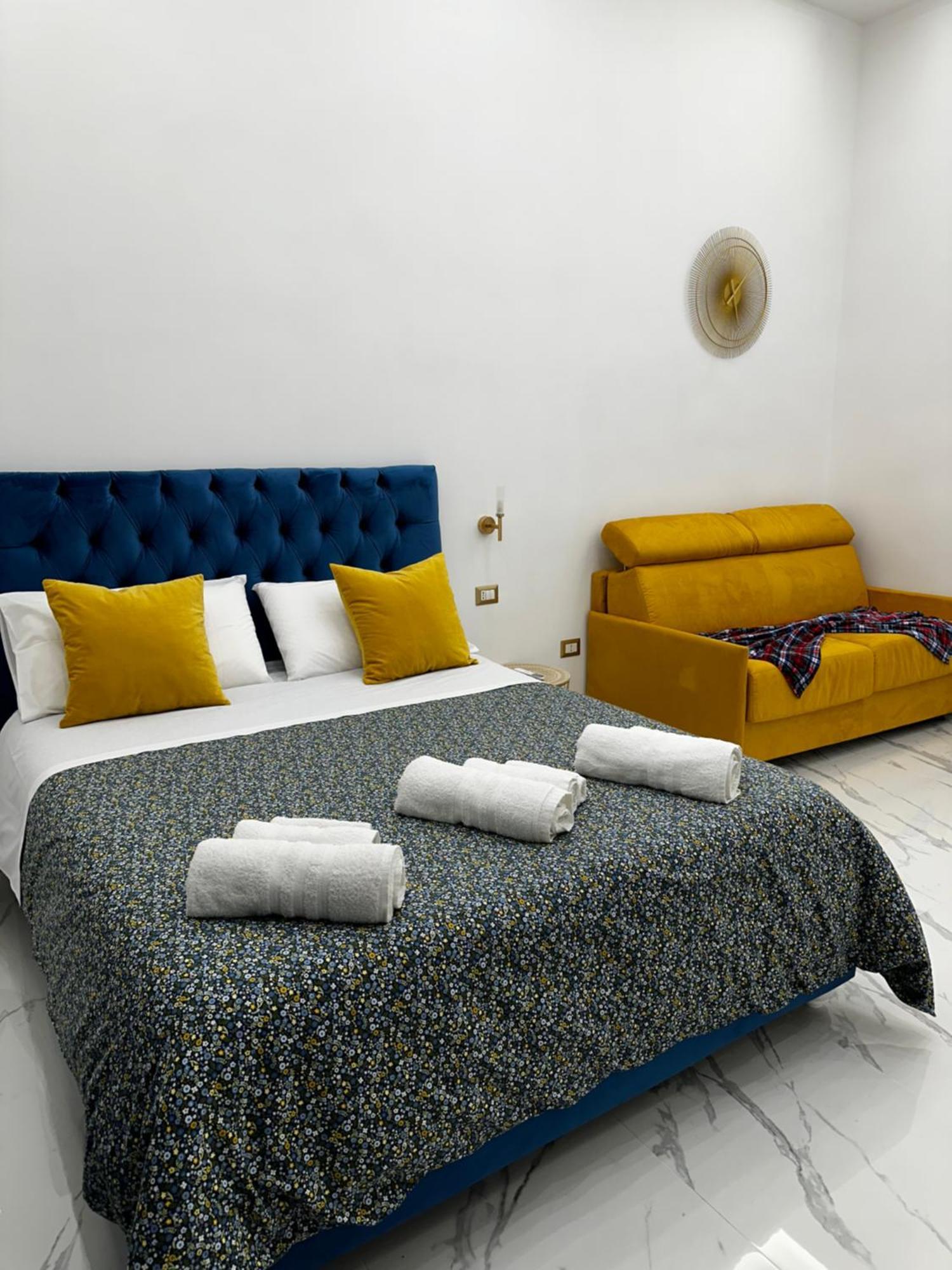 Nanninella Guest House Napoli Bagian luar foto
