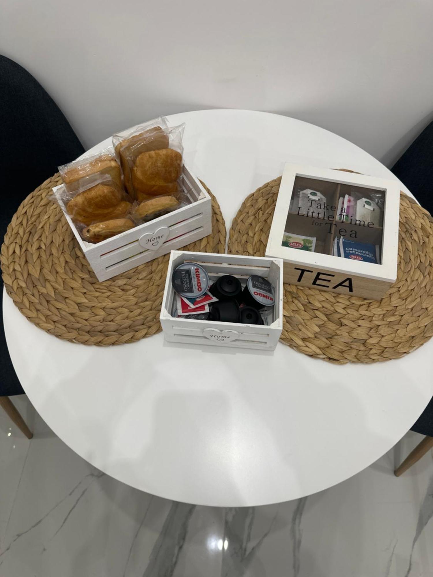 Nanninella Guest House Napoli Bagian luar foto